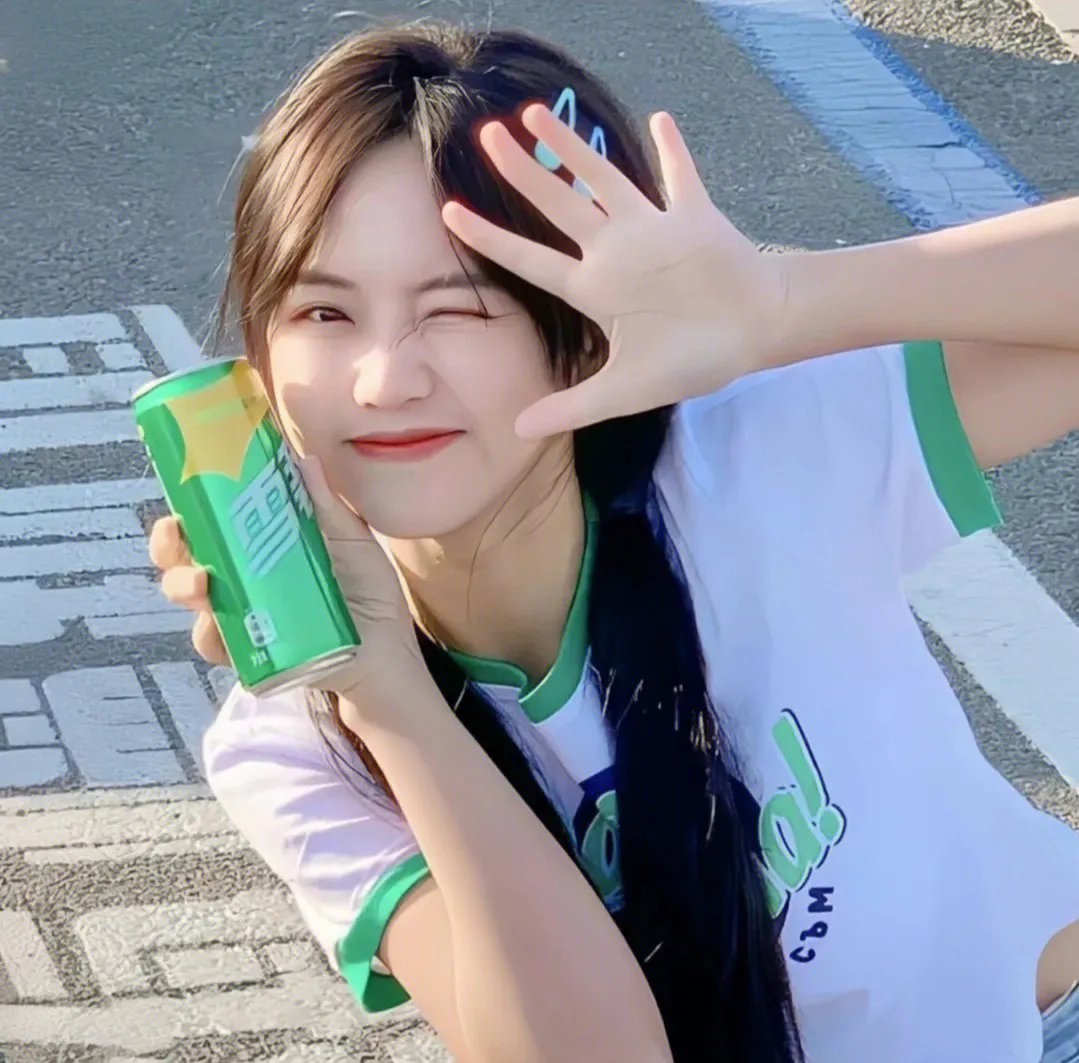 重生后追求呆萌小富婆